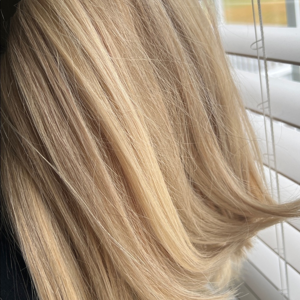 HALOCOUTURE Blonde Hair Halo Extension - Picture 2 of 7
